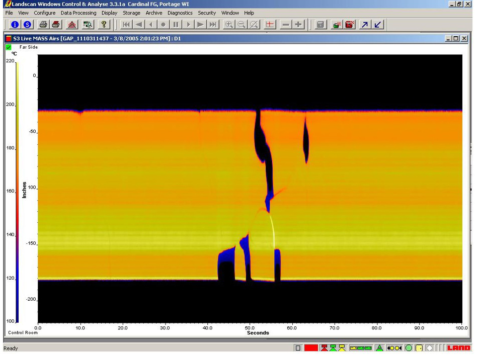 Cracks in float glass applications due to slight temperature differences and mechanical stress